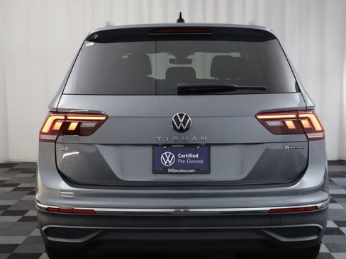 Certified 2023 Volkswagen Tiguan SE AWD/4WD image 15