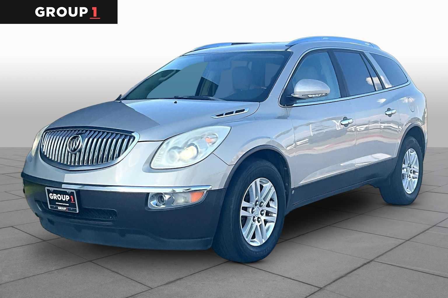 Used 2009 Buick Enclave CX w/ Driver Confidence Package FWD image 1