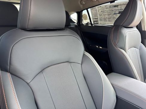 New 2025 Subaru Crosstrek 2.5i Limited w/ Crosstrek Mirror Package image 29