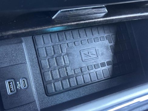 Used 2022 Ford F250 Lariat w/ Lariat Ultimate Package image 22