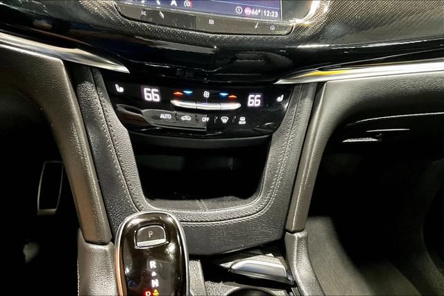 Used 2020 Cadillac XT6 Sport AWD/4WD image 15