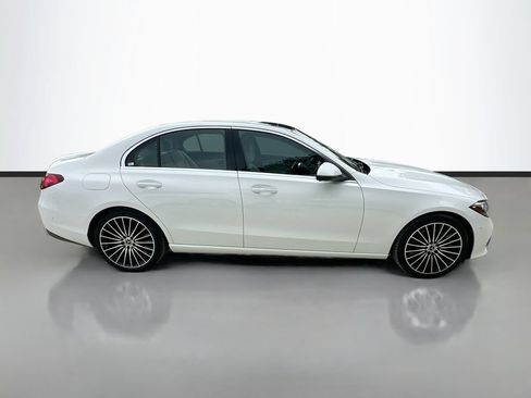Used 2026 Mercedes-Benz C 300 Sedan image 4