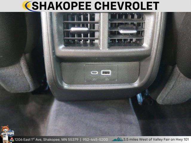 Used 2024 Cadillac XT4 Premium Luxury AWD/4WD image 11