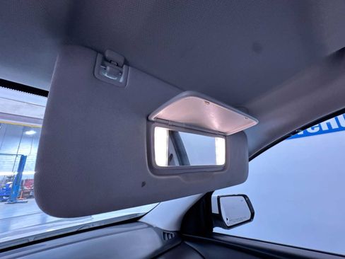 Used 2020 Chevrolet Traverse RS FWD image 37