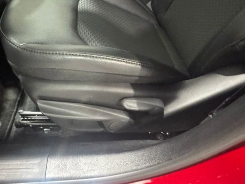 New 2026 Jeep Compass Latitude image 17