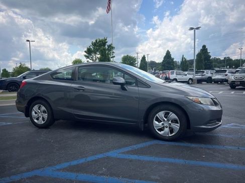 Used 2013 Honda Civic LX image 4