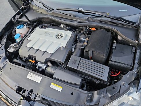 Used 2014 Volkswagen Jetta TDI image 30