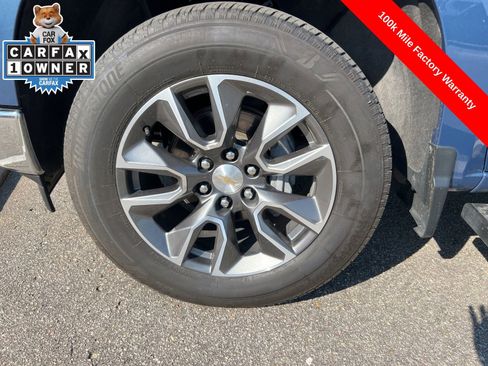 Used 2024 Chevrolet Silverado 1500 LT AWD/4WD image 9