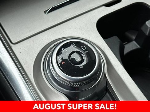 Used 2021 Ford Explorer XLT w/ Equipment Group 202A RWD image 21