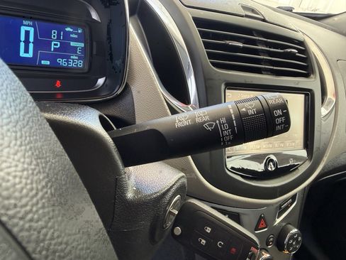 Used 2016 Chevrolet Trax LTZ image 14