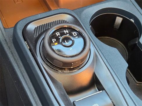 Used 2022 Ford Maverick Lariat w/ Lariat Luxury Package image 32