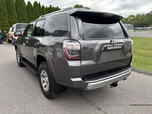 Used 2016 Toyota 4Runner Trail AWD/4WD image 6