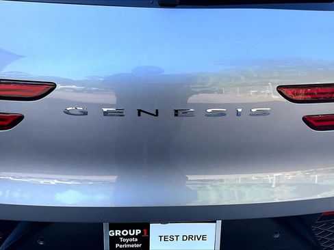 Used 2022 Genesis GV70 3.5T Sport w/ Sport Advanced Package AWD/4WD image 31