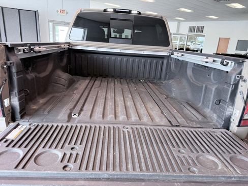 Used 2021 Nissan Titan PRO-4X w/ Pro-4x Utility Package AWD/4WD image 15