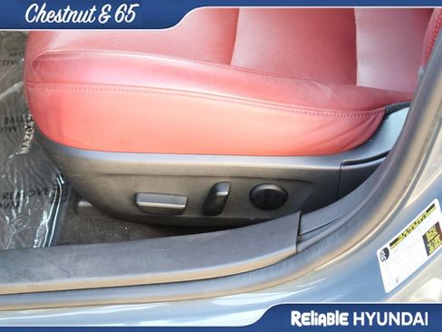 Used 2023 MAZDA MAZDA3 s FWD image 23