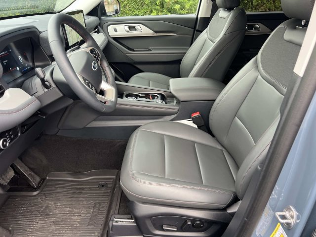 Certified 2026 Ford Explorer Active w/ Active Comfort Package AWD/4WD image 20