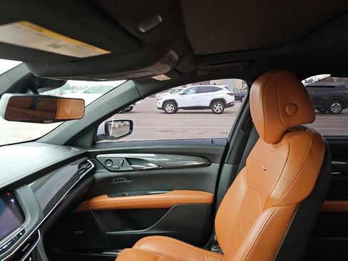 Used 2018 Cadillac CT6 Luxury AWD/4WD image 14