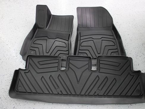 Used 2023 Tesla Model 3 Standard Range RWD image 82