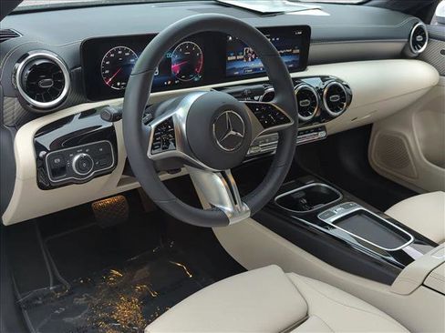 Certified 2026 Mercedes-Benz CLA 250 image 9