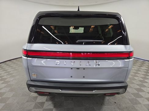 Used 2023 Rivian R1S Adventure AWD/4WD image 4
