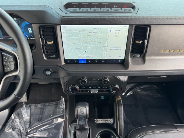 Used 2025 Ford Bronco Badlands AWD/4WD image 26