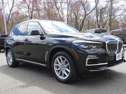 Used 2020 BMW X5 xDrive40i w/ Convenience Package AWD/4WD image 3