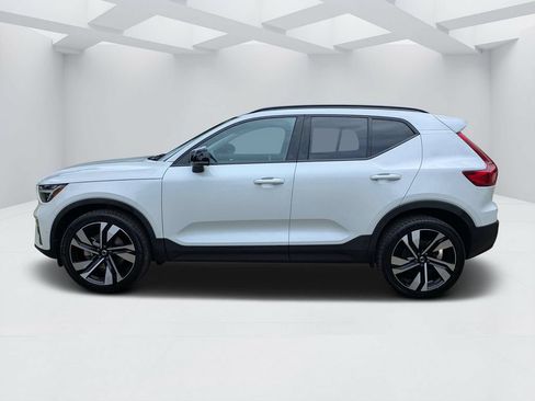 Certified 2023 Volvo XC40 B5 Ultimate w/ Climate Package AWD/4WD image 6