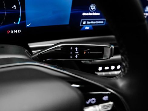 Used 2024 Cadillac Lyriq Tech w/ Driver Assist Package image 28