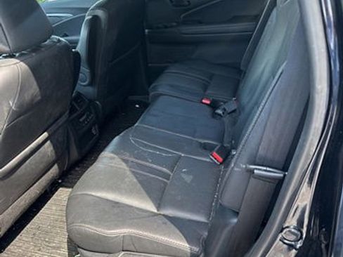 Used 2022 Honda Pilot TrailSport image 17