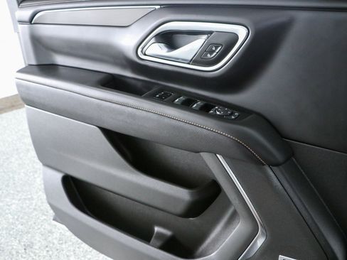 Used 2024 GMC Yukon AT4 AWD/4WD image 25