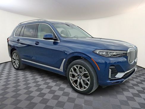 Used 2021 BMW X7 xDrive40i w/ Premium Package image 6
