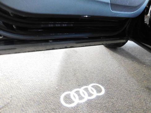 Used 2019 Audi Q7 3.0T Premium w/ Convenience Package image 12