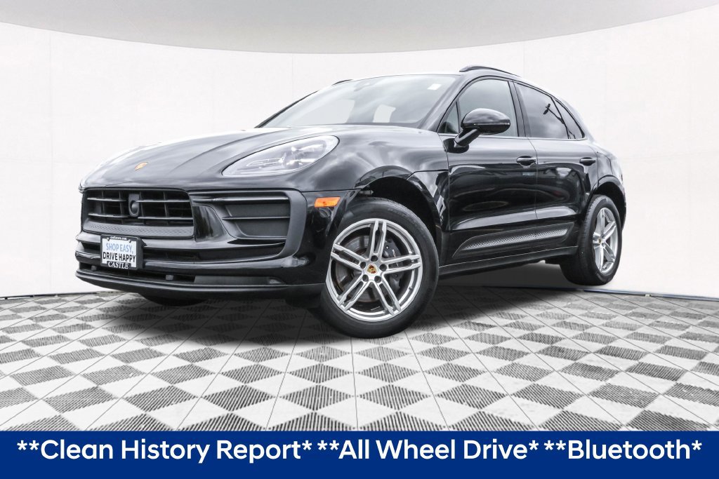 Used 2023 Porsche Macan AWD/4WD image 2