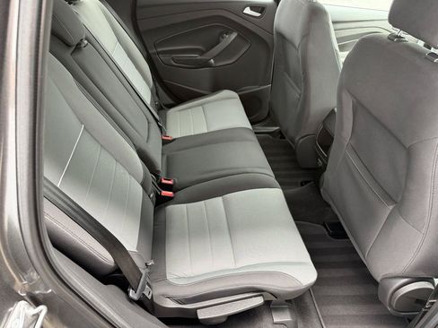 Used 2015 Ford Escape SE AWD/4WD image 11