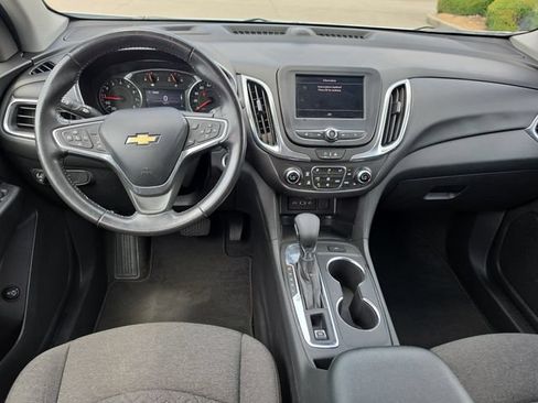 Used 2022 Chevrolet Equinox LT FWD image 9