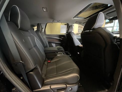 Certified 2019 Acura MDX SH-AWD w/ Advance Package image 22