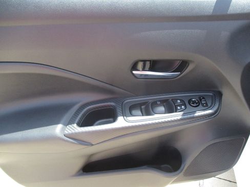 Used 2025 Nissan Versa SV FWD image 24