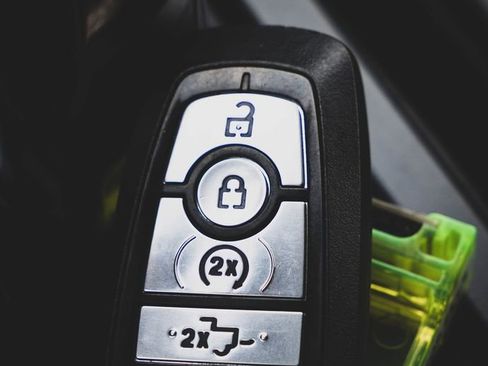 Used 2022 Ford F150 Lariat w/ Bed Utility Package image 10