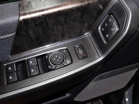 New 2026 Ford F350 Lariat w/ Black Appearance Package image 10