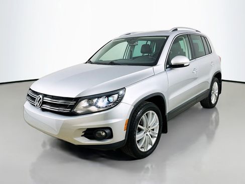 Used 2016 Volkswagen Tiguan SE AWD/4WD image 1