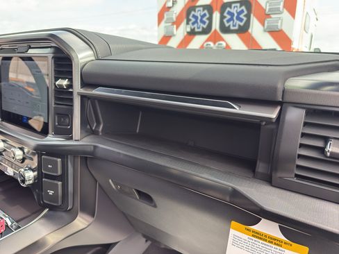 New 2026 Ford F150 Platinum w/ Equipment Group 702A High image 14