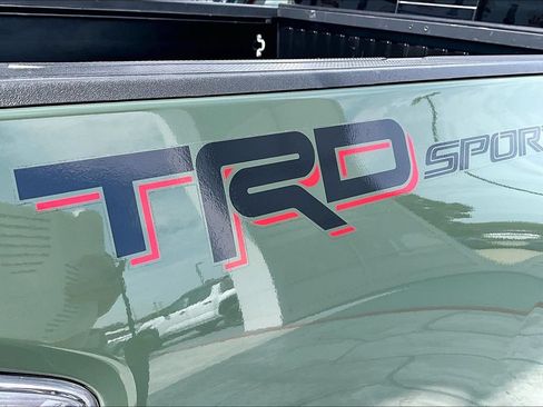 Used 2022 Toyota Tacoma TRD Sport w/ TRD Premium Sport Package RWD image 26