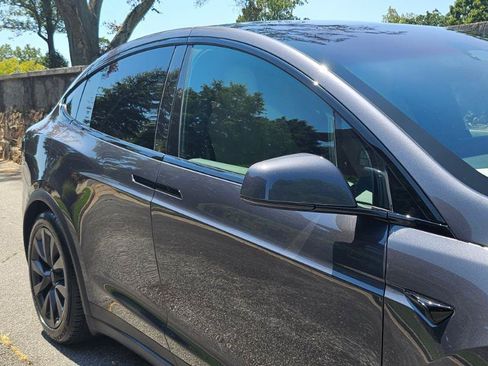 Used 2023 Tesla Model X AWD/4WD image 22