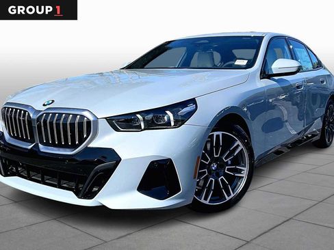 New 2026 BMW 530i 530i w/ M Sport Package image 1