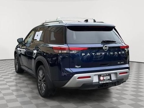 Used 2023 Nissan Pathfinder SL w/ SL Premium Package AWD/4WD image 5