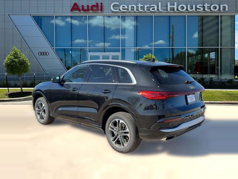 New 2025 Audi Q5 Premium image 3