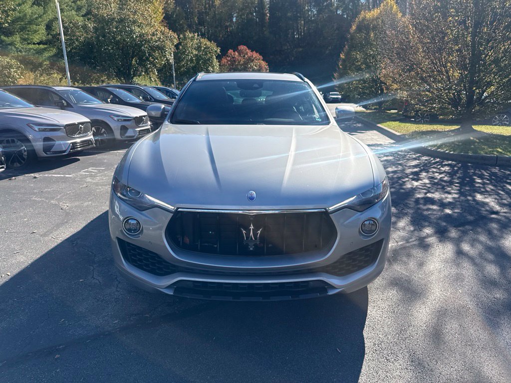 Used 2017 Maserati Levante w/ Sport Package AWD/4WD image 2