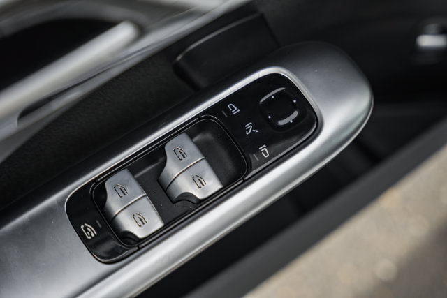 Certified 2023 Mercedes-Benz C 300 4MATIC Sedan image 36