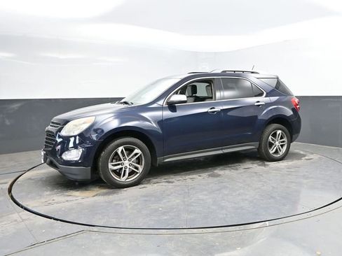 Used 2017 Chevrolet Equinox Premier w/ Enhanced Convenience Package FWD image 7