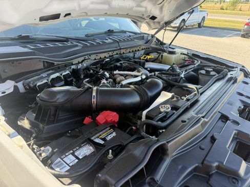 Used 2019 Ford F350 XL w/ Power Equipment Group AWD/4WD image 18